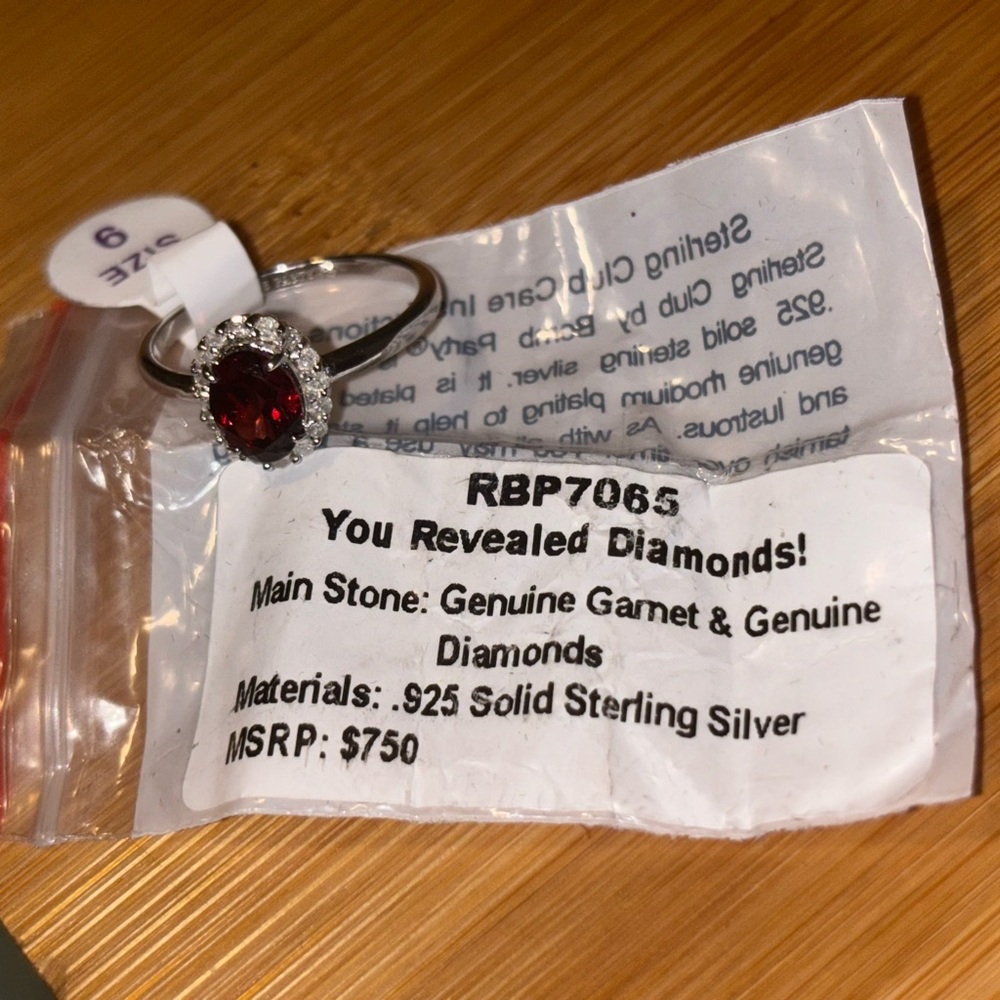 Bomb Party Ring with Garnet and genuine DIAMONDS on Sterling Silver Sz 9.